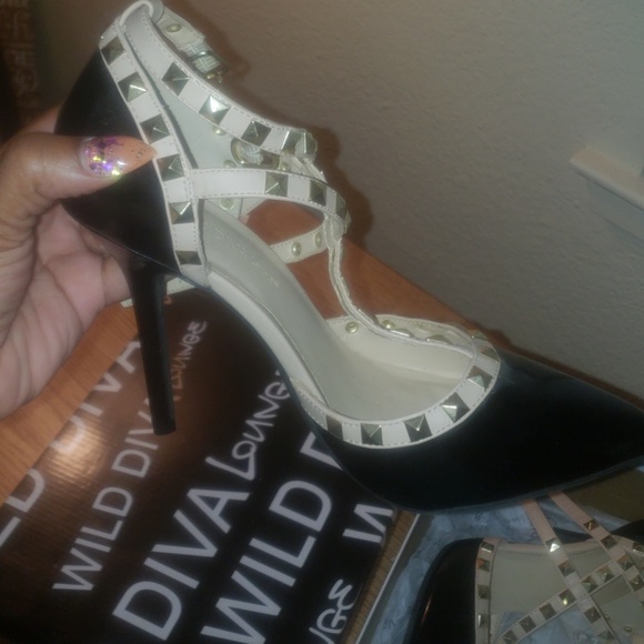 Women's heels - Picture 2 of 3